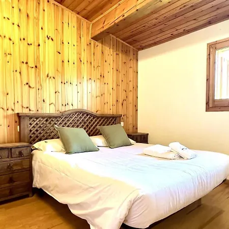 Marmota, Atico En Llivia, Jardin Comunitario Con Piscina Y Pista De Tenis Apartament