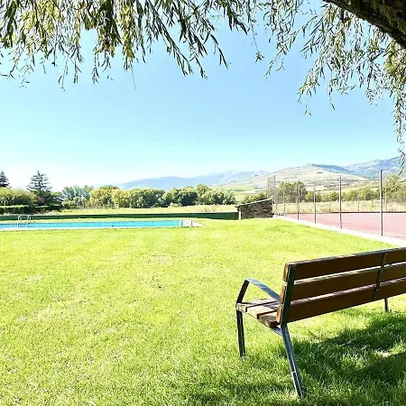 Marmota, Atico En Llivia, Jardin Comunitario Con Piscina Y Pista De Tenis Llivia