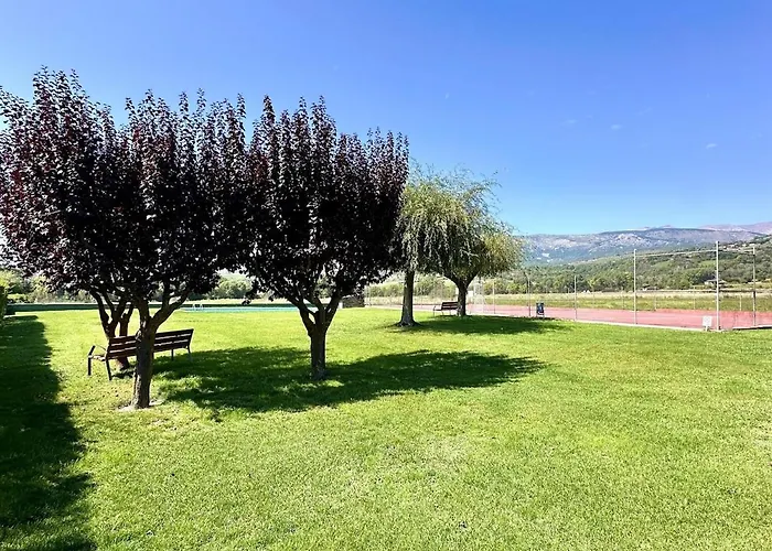 Marmota, Atico En Llivia, Jardin Comunitario Con Piscina Y Pista De Tenis *